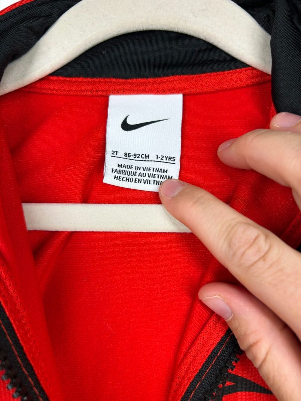 Nike Zipper Sweatshirt And Pants Athletic Track Set Dry Fit Red Black 2T - Picture 4 of 12